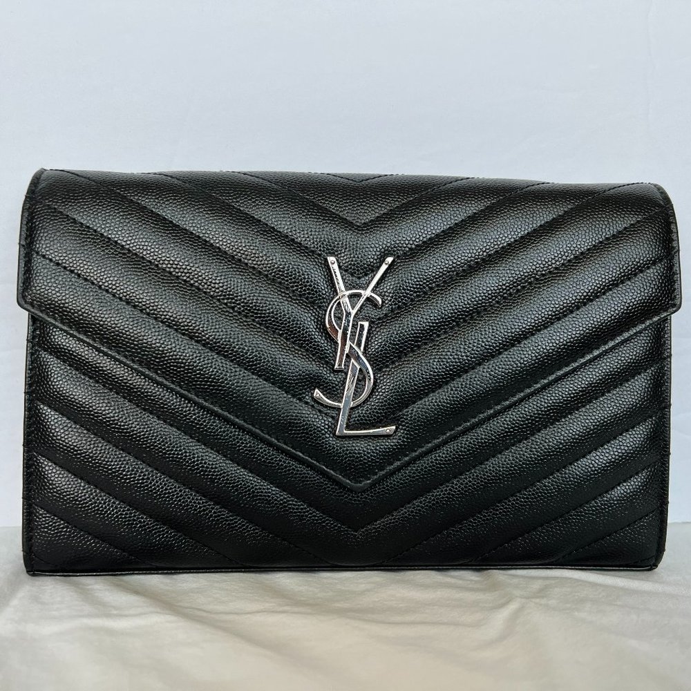 YSL Saint Laurent MONOGRAM CHAIN WALLET | BLACK GRAIN DE POUDRE EMBOSSED LEATHER - Picture 1 of 16